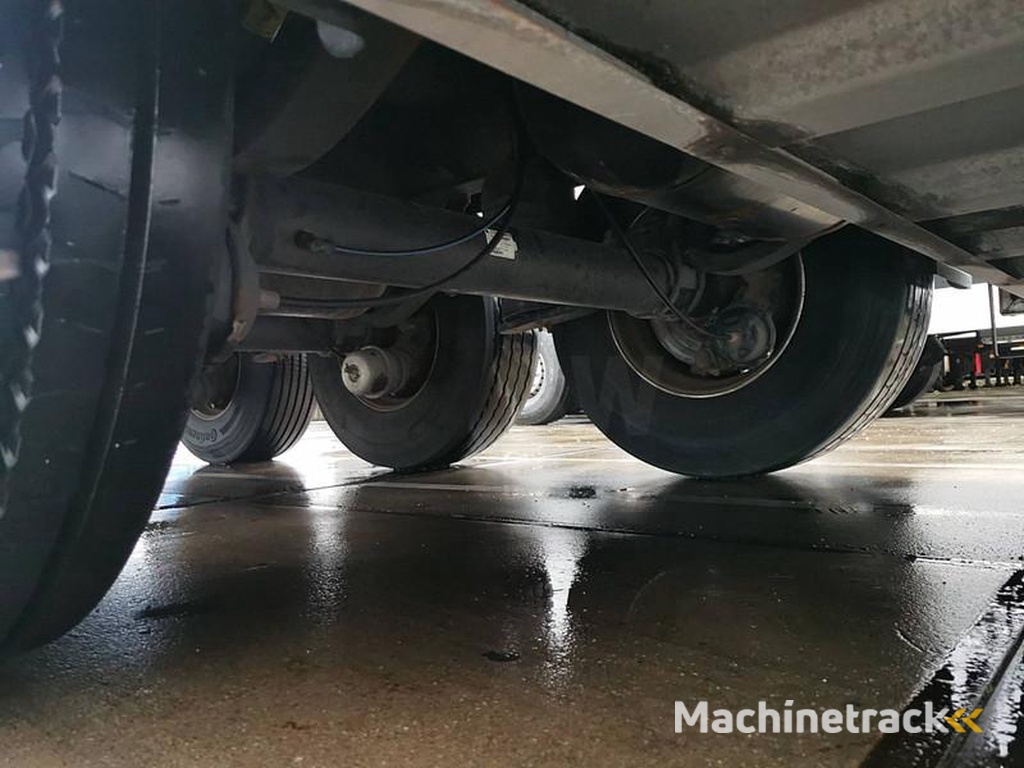 Schmitz-Cargobull SCB*S3B Carrier1550 D+E,Dopp