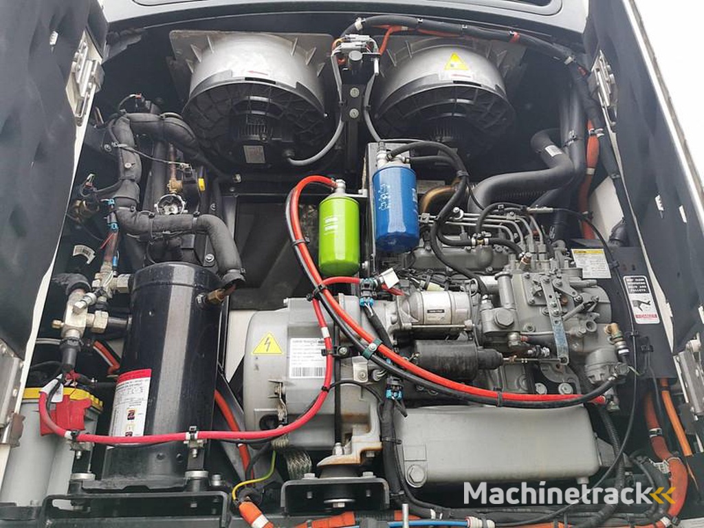 Schmitz-Cargobull SCB*S3B Carrier1550 D+E dopp