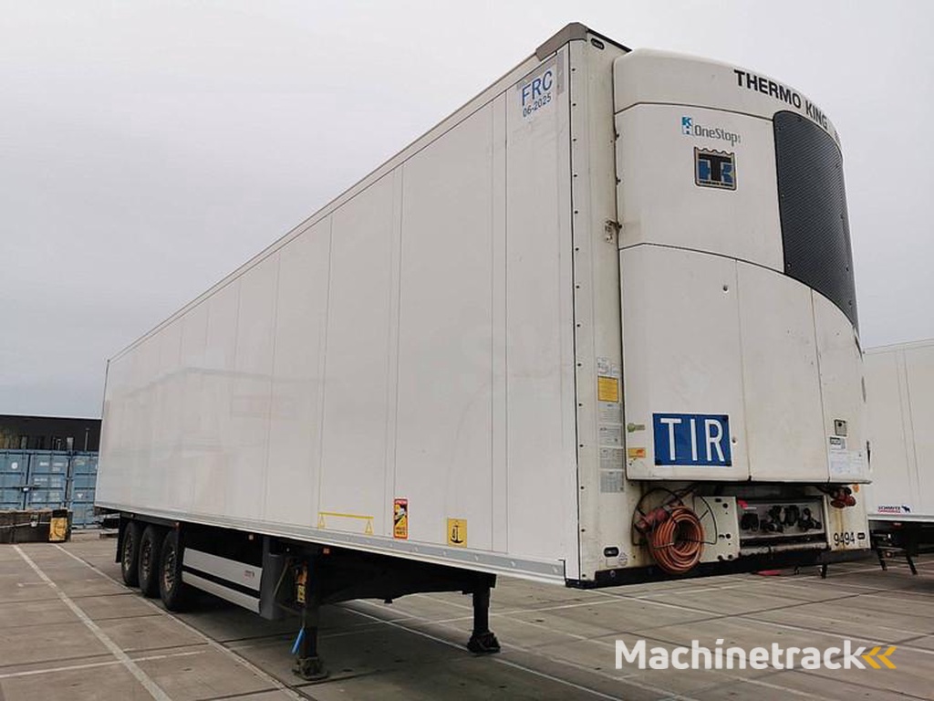 Schmitz-Cargobull SKO