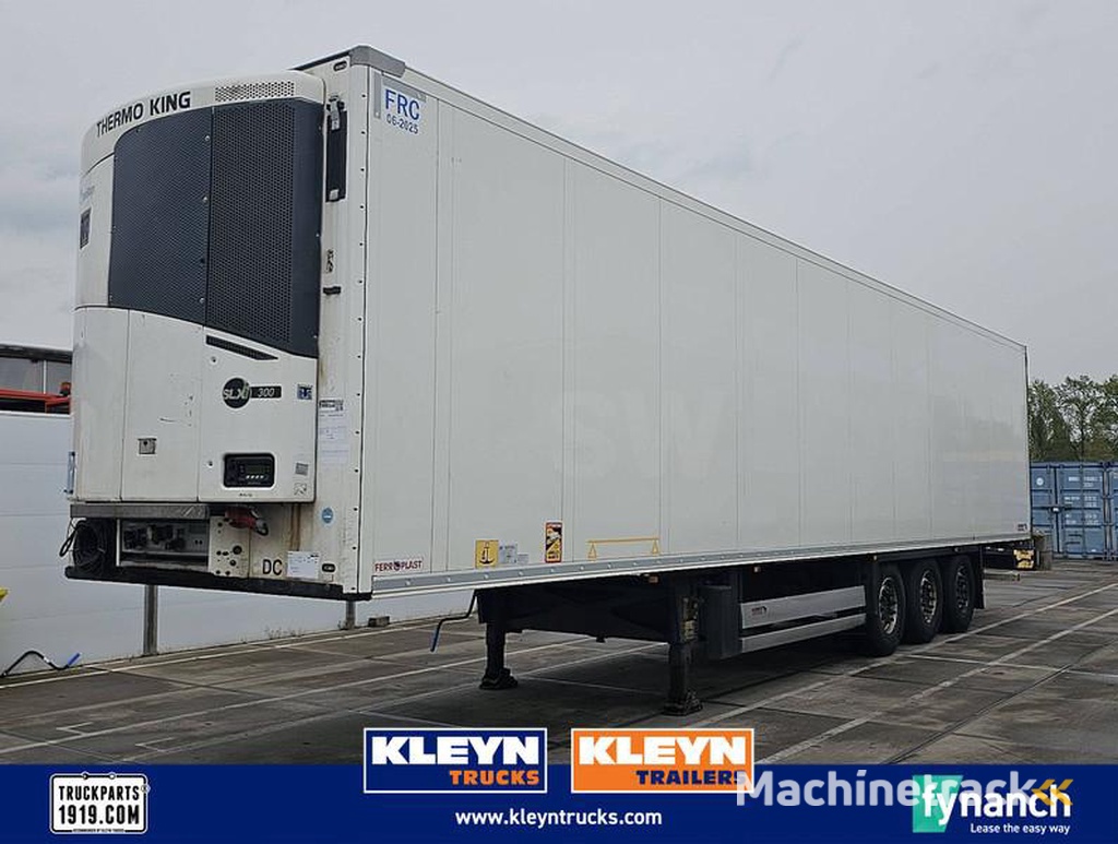 Schmitz-Cargobull SKO