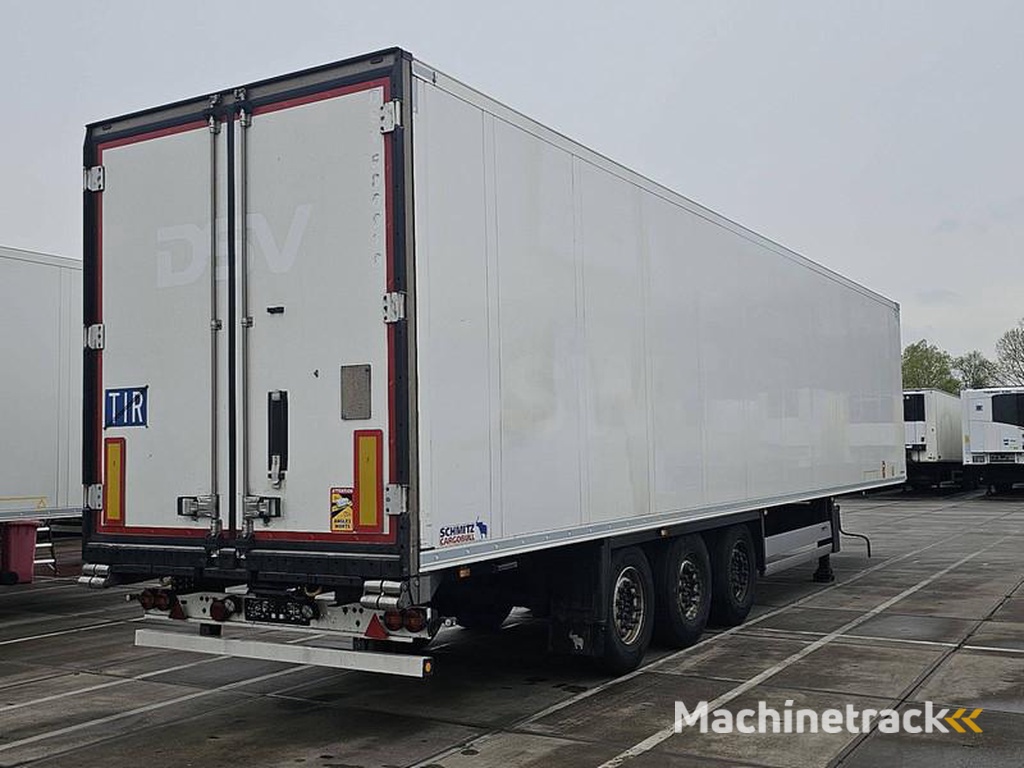 Schmitz-Cargobull SKO