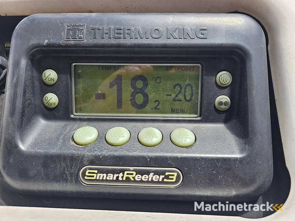 Schmitz-Cargobull SKO