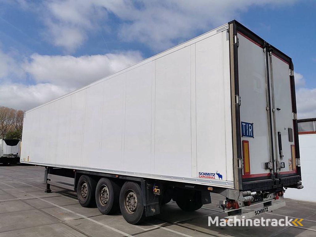 Schmitz-Cargobull SKO