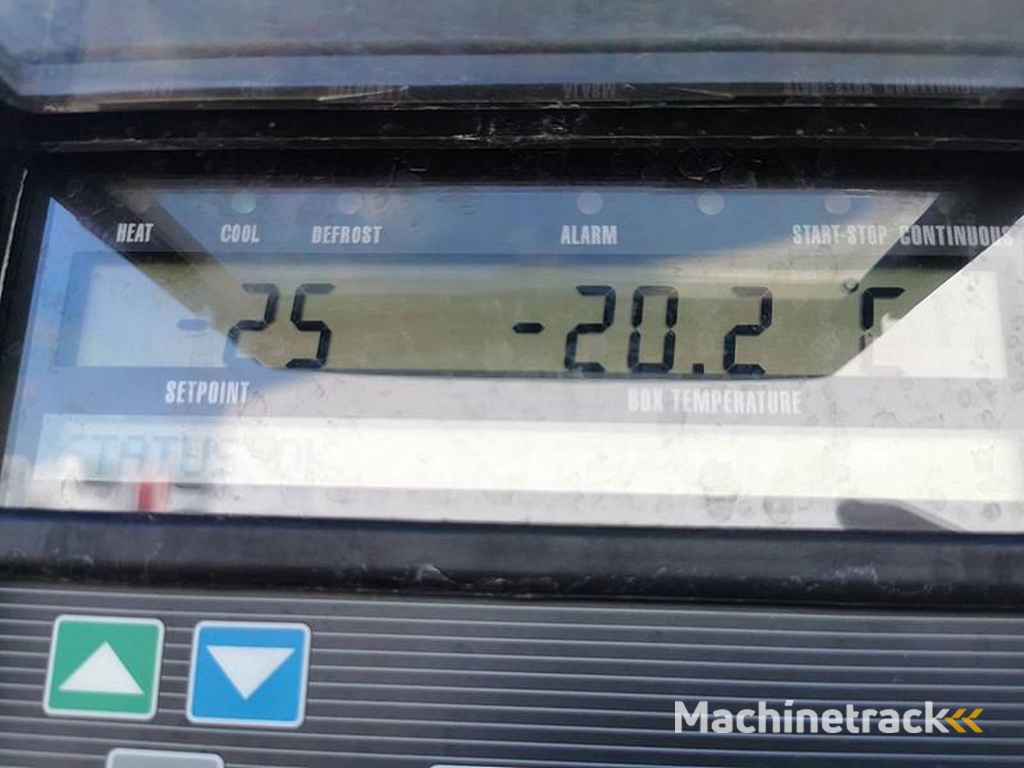 Schmitz-Cargobull SCB*S3B Carrier1550 D+E dopp