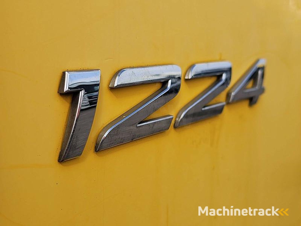 Mercedes ATEGO 1224 CARRIER TAILLIFT