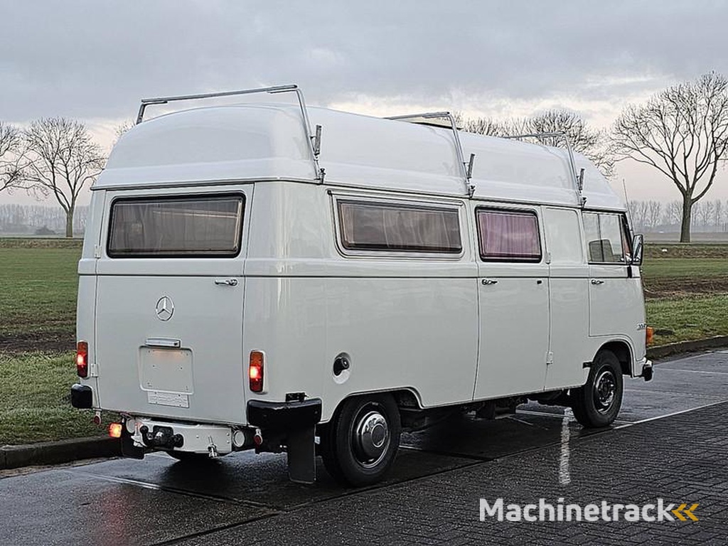 Mercedes D Camper 206