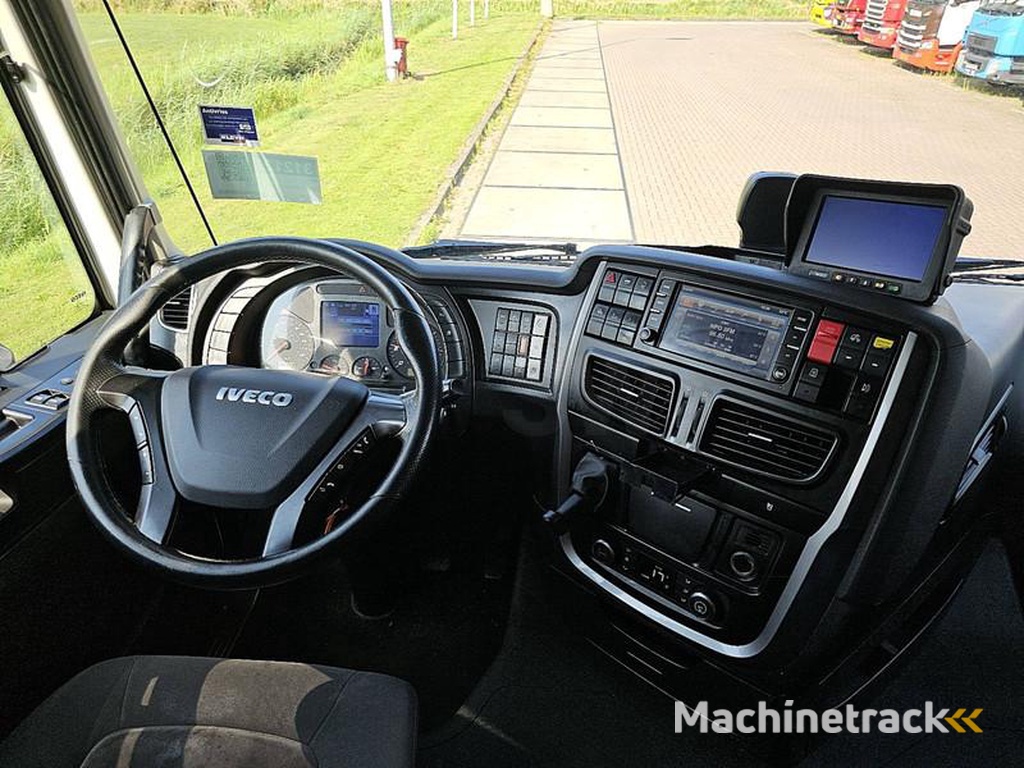 Iveco AS440S40-STRALIS-LNG-INTARDER