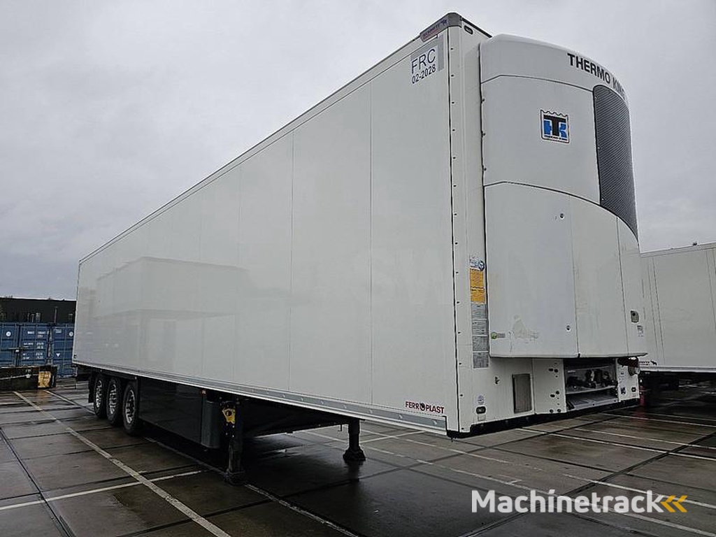 Schmitz-Cargobull SKO