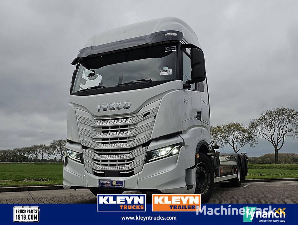 Iveco S-WAY