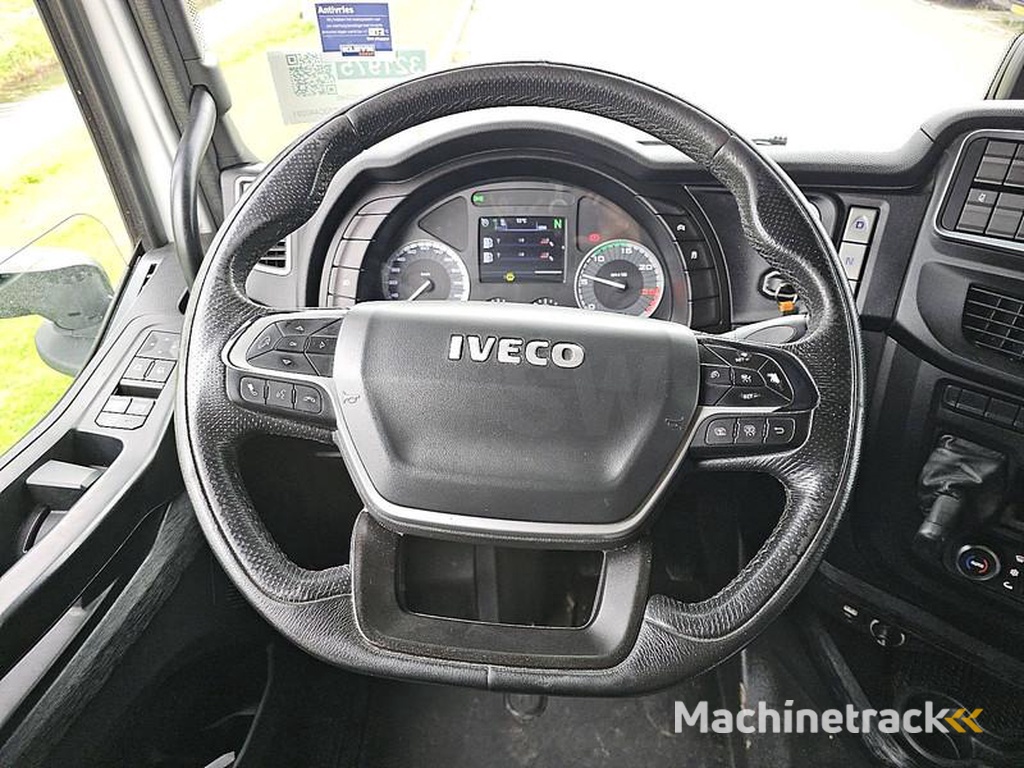 Iveco S-WAY
