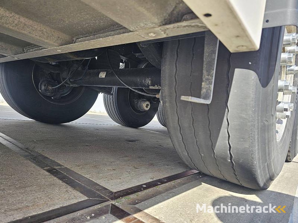 Schmitz-Cargobull SCB*S3B Carrier1550 D+E,Dopp