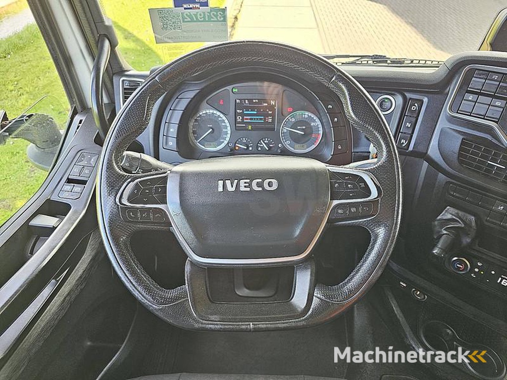 Iveco S-WAY