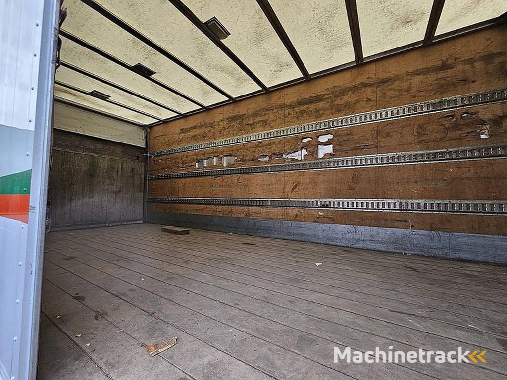 Renault MIDLUM-270.12