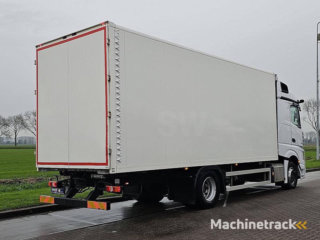 Mercedes ACTROS 1833 DRIVING SCHOOL 65TKM