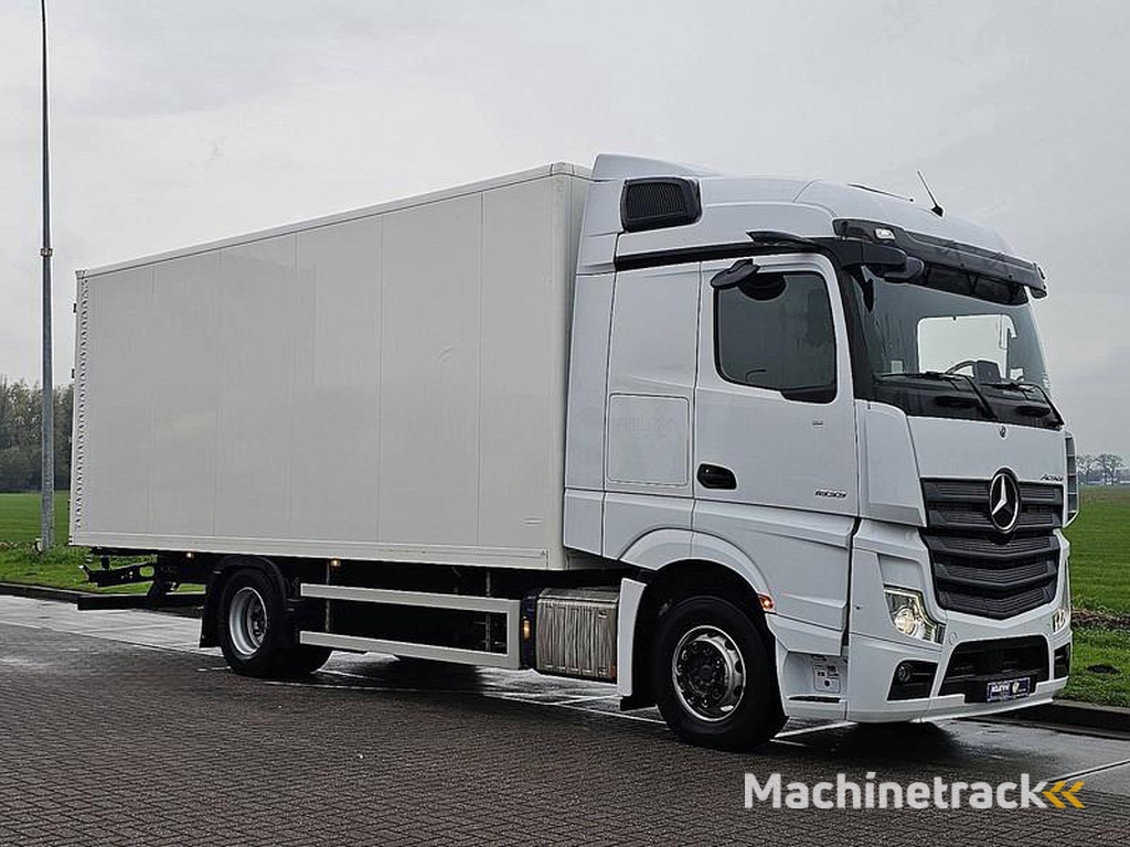 Mercedes ACTROS 1833 DRIVING SCHOOL 65TKM