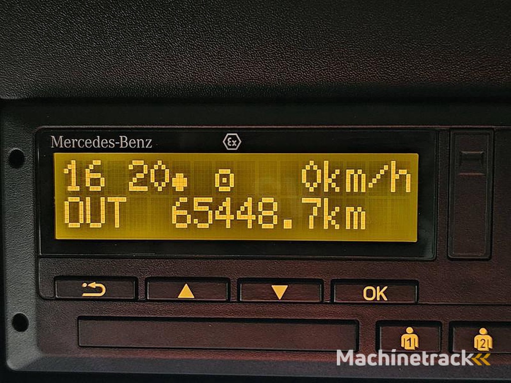 Mercedes ACTROS 1833 DRIVING SCHOOL 65TKM