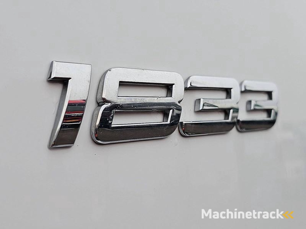 Mercedes ACTROS 1833 DRIVING SCHOOL 65TKM