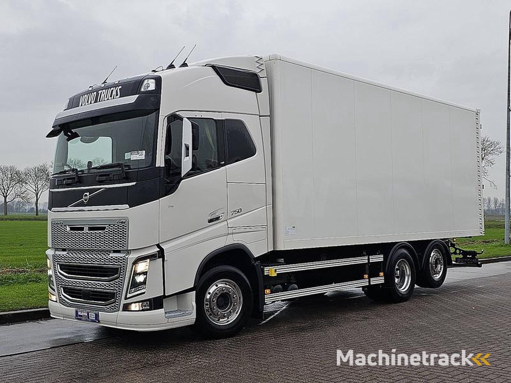 Volvo FH16