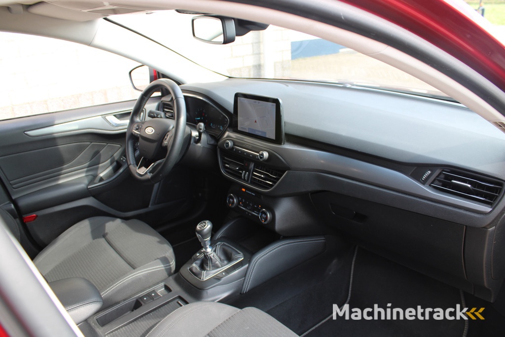 Ford Focus Wagon 1.0 EcoBoost Titanium Business