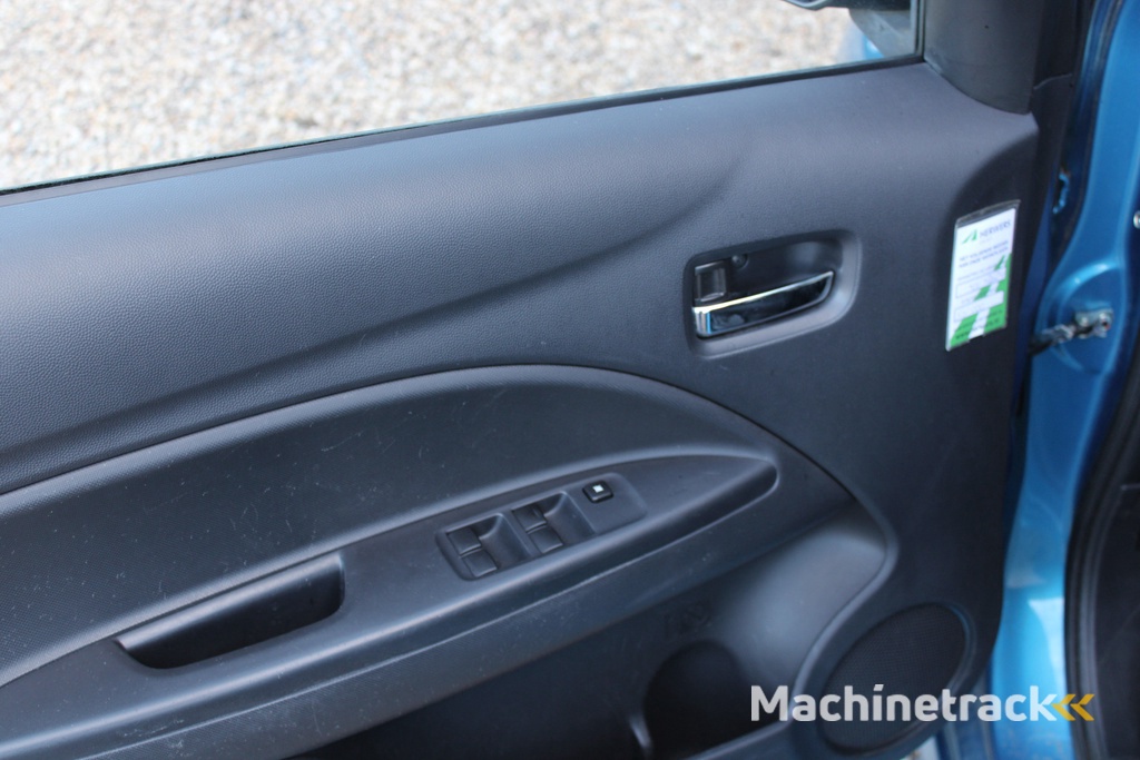 Mitsubishi Space Star 1.2 Invite 5DRS  Automaat Airco