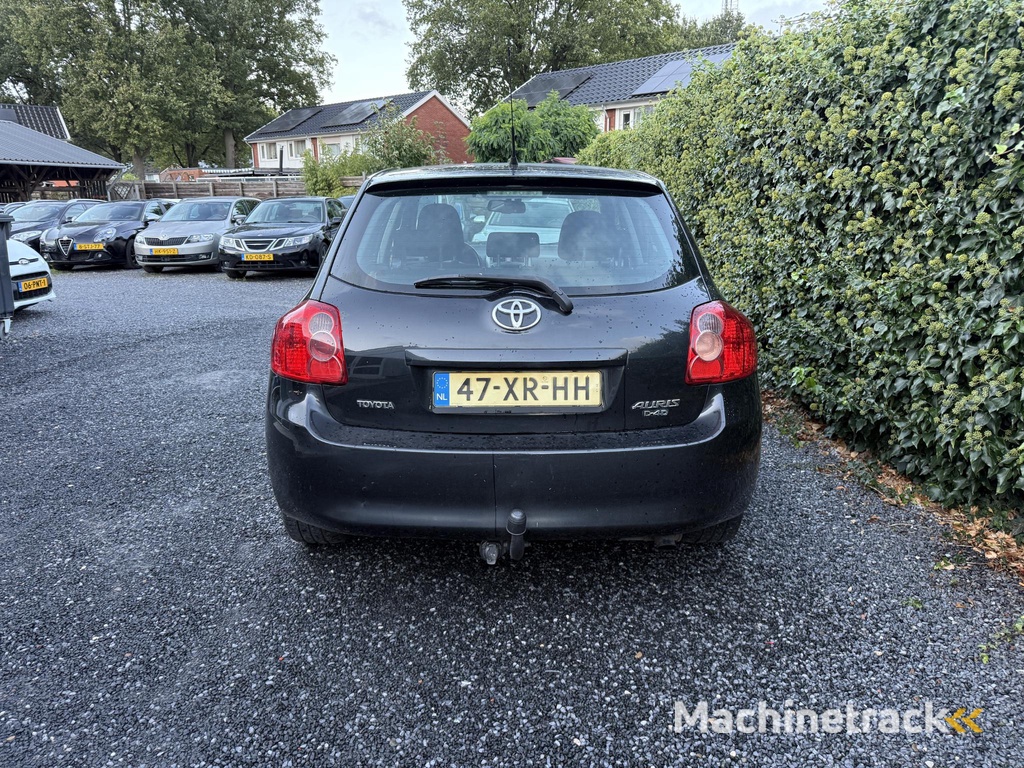 Toyota Auris 2.2 D-4D Luna Business