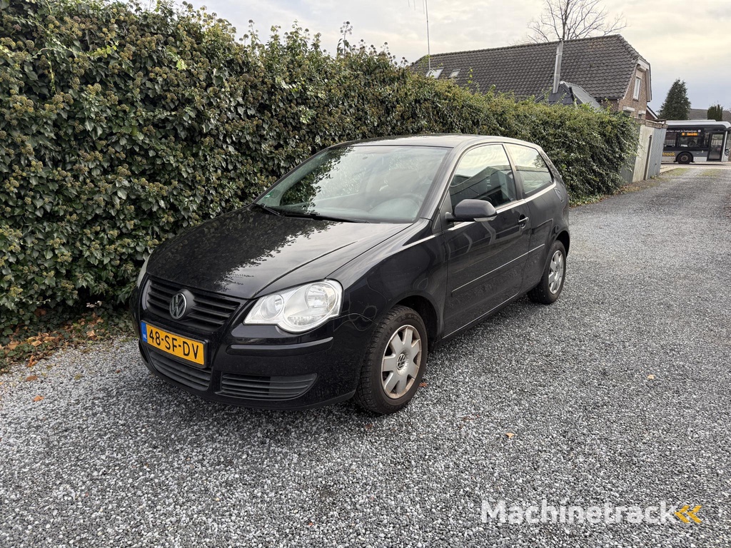 Volkswagen Polo 1.4-16V Optive | Schuifdak | Airco | Cruise Control | Elekt. Ramen | LMV | Trekhaak | APK tot 07-03-2026!