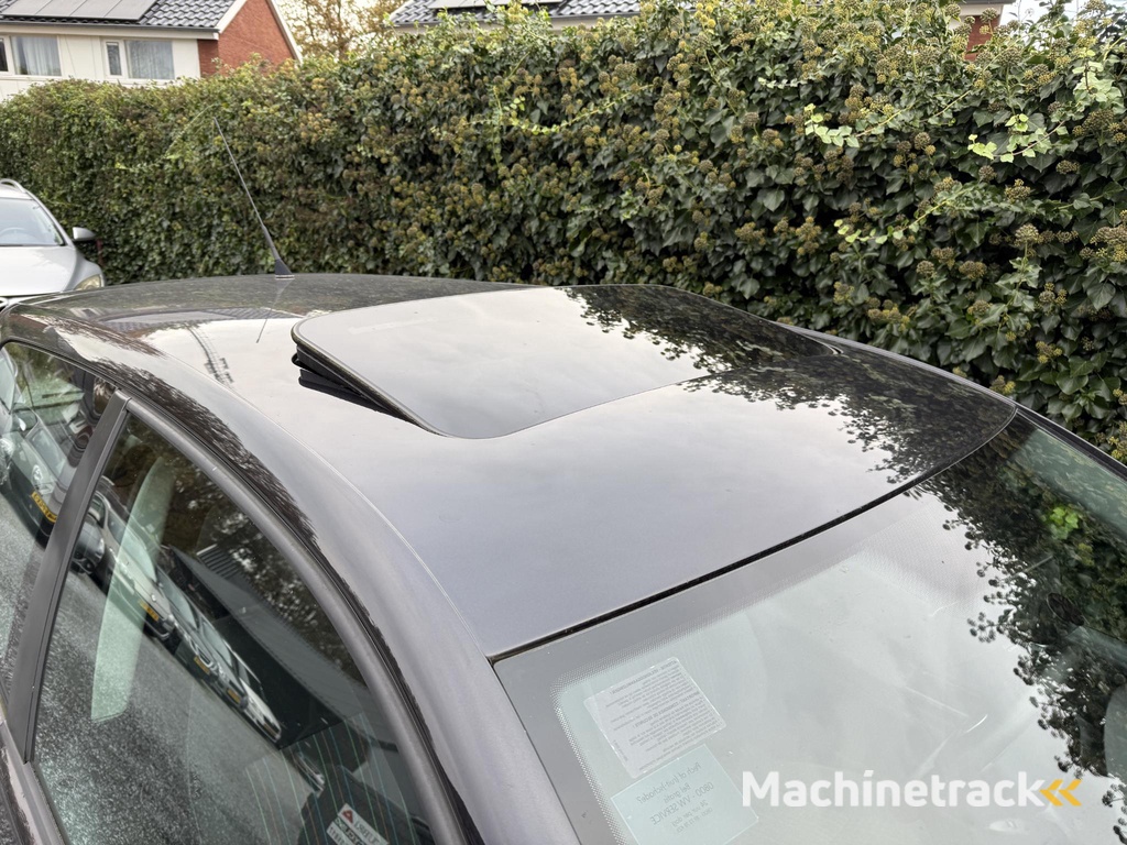 Volkswagen Polo 1.4-16V Optive | Schuifdak | Airco | Cruise Control | Elekt. Ramen | LMV | Trekhaak | APK tot 07-03-2026!