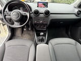 Miniaturansicht von Audi A1 1.2 TFSI Attraction Pro Line Business