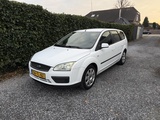 Minituur van Ford Focus Wagon 1.6-16V Trend Automaat | Airco | Cruise Control | Elekt. Ramen | Trekhaak | APK tot 16-11-2026!