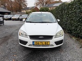 Minituur van Ford Focus Wagon 1.6-16V Trend Automaat | Airco | Cruise Control | Elekt. Ramen | Trekhaak | APK tot 16-11-2026!