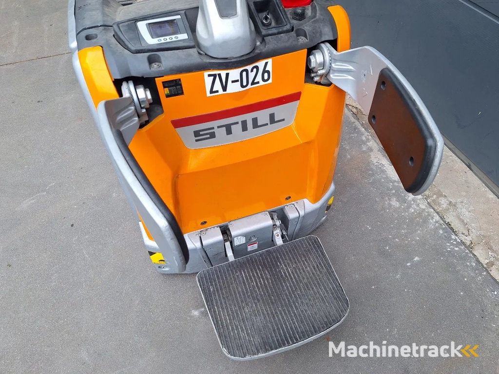 Still Stapelaar 2 tons 455cm triplo 2015