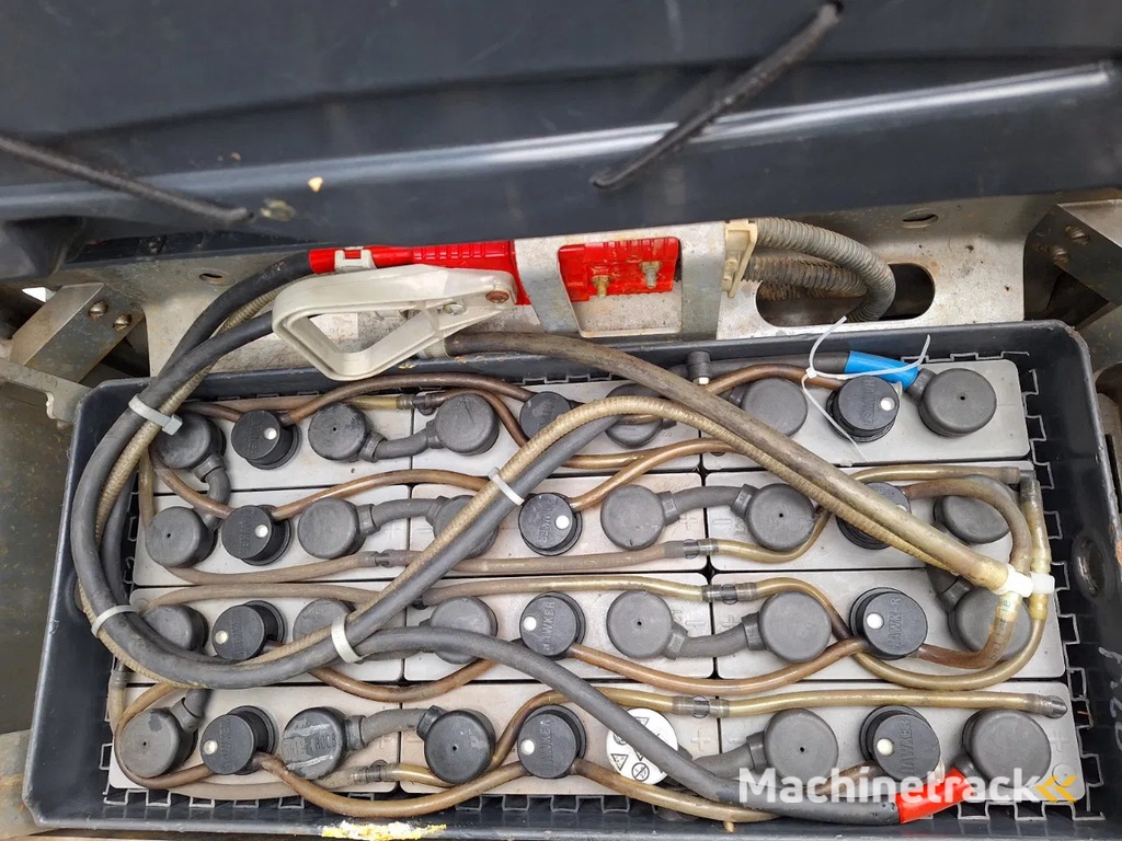 Still Stapelaar 2 tons 455cm triplo 2015