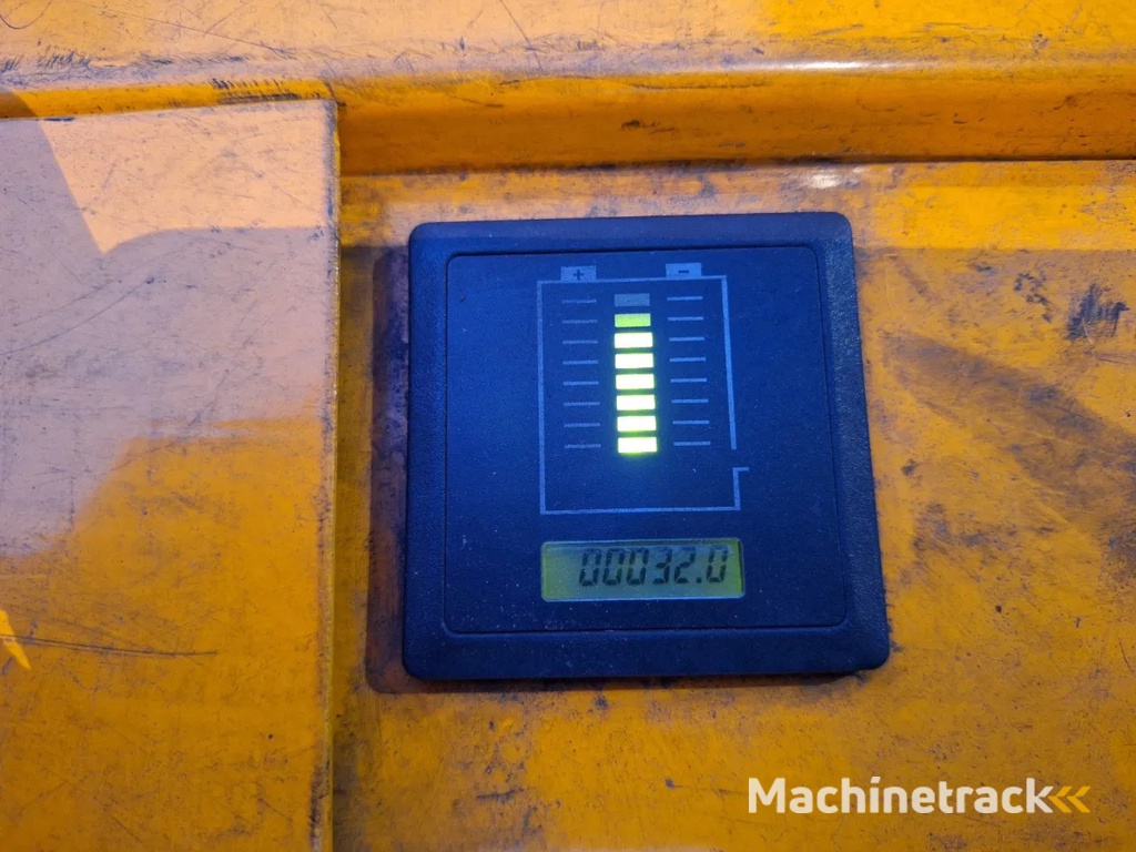 Jungheinrich Stapelaar 2019 Vrijdragend met slechts 32 uur als nieuw! (0013)