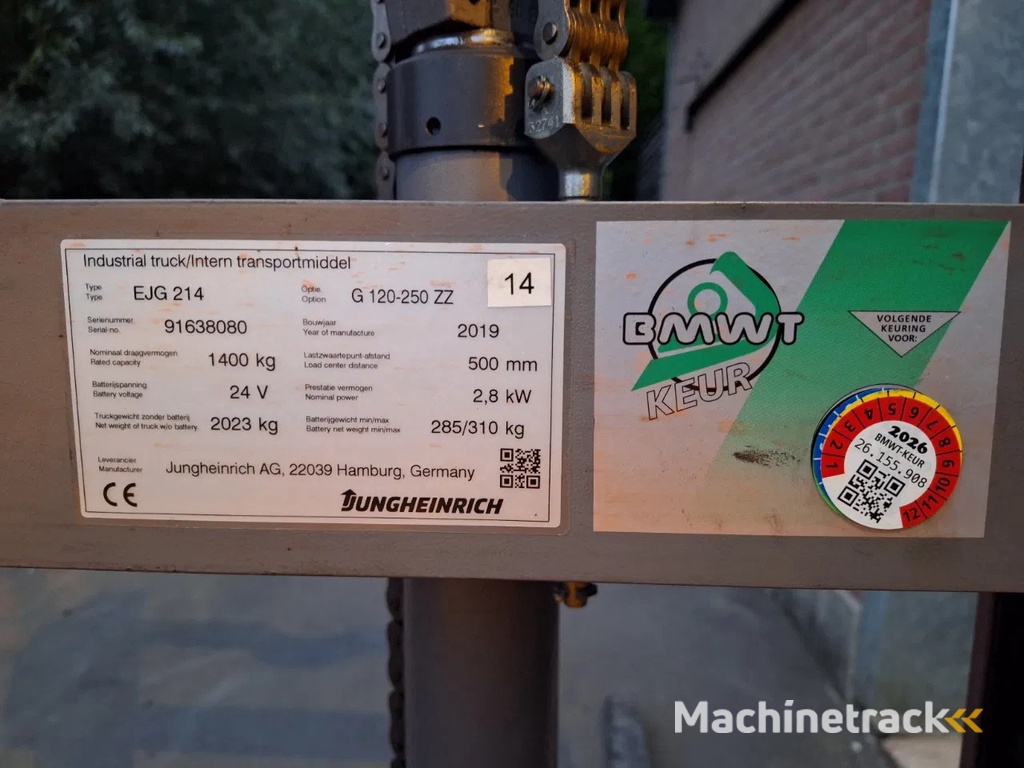 Jungheinrich Stapelaar 2019 Vrijdragend met slechts 32 uur als nieuw! (0013)