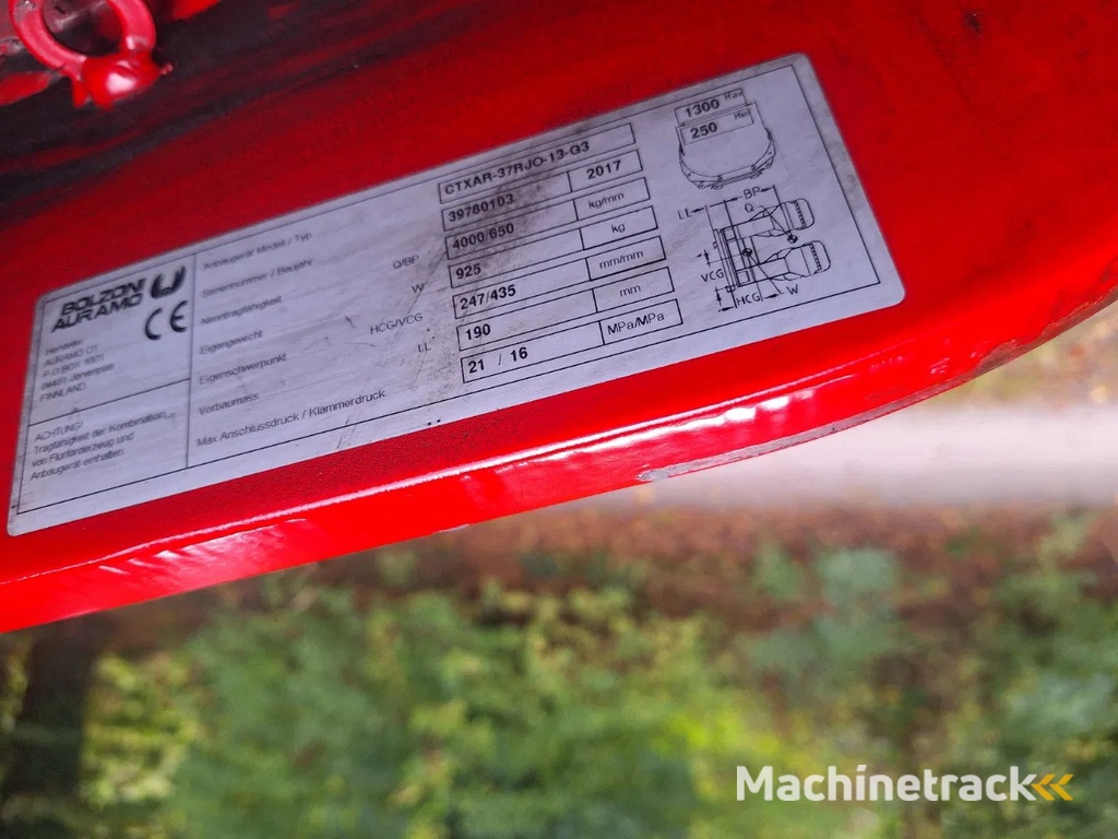 Bolzoni Fem 4 of 3 roterende rollenklem (0001)