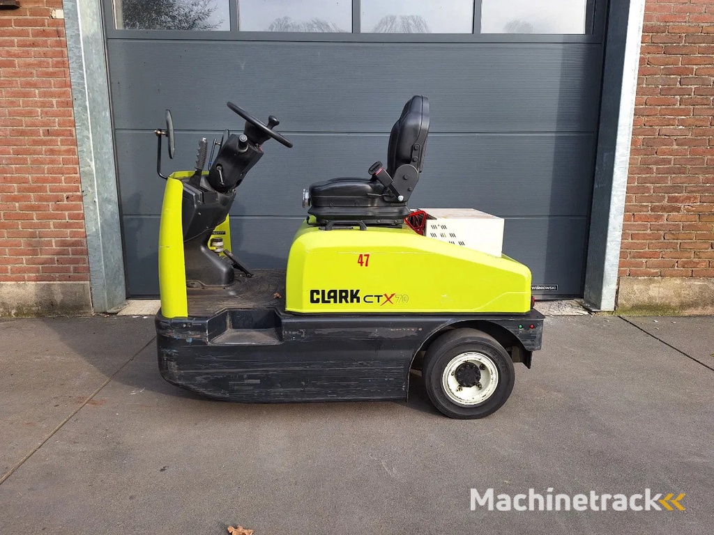 Clark Electrotrekker 7 ton accu 10-2023 met slechts 1690 uur!  (0027)