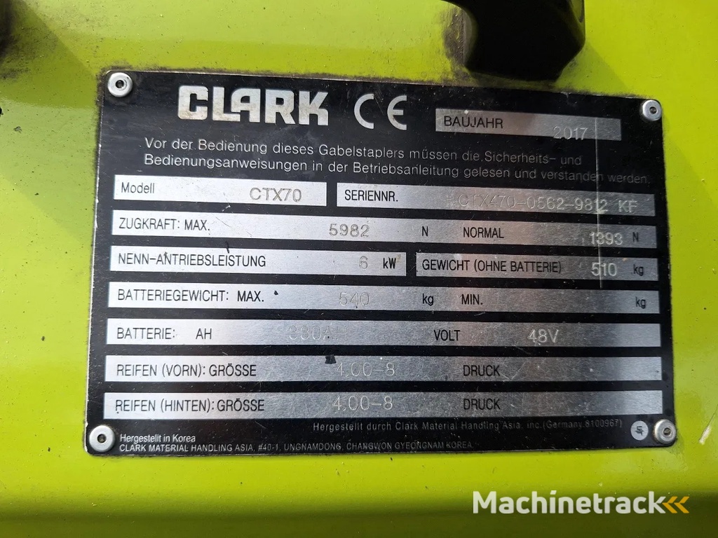 Clark Electrotrekker 7 ton accu 10-2023 met slechts 1690 uur!  (0027)