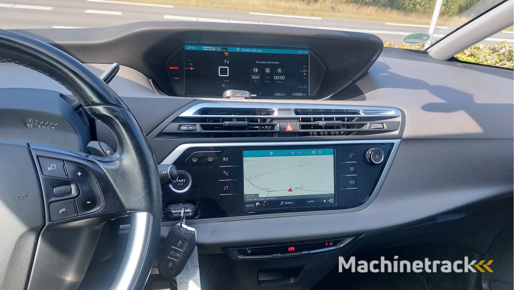 Citroën C4 Picasso 1.2 PureTech Shine CLIMA/NAVI/PANO BJ 2017