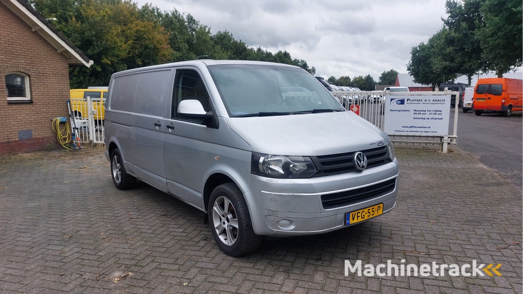 Volkswagen Transporter 2.0 TDI L2H1 AIRCO/NAVI/DSG BJ 2015
