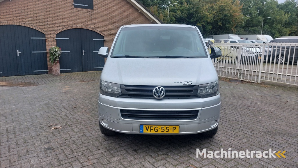 Volkswagen Transporter 2.0 TDI L2H1 AIRCO/NAVI/DSG BJ 2015