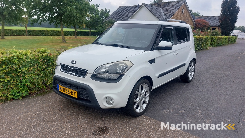 Kia Soul 1.6 Rhythm CLIMA/LEER BJ 2012