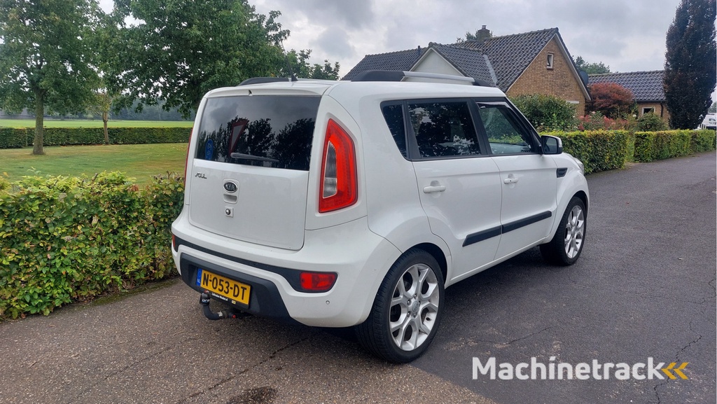 Kia Soul 1.6 Rhythm CLIMA/LEER BJ 2012