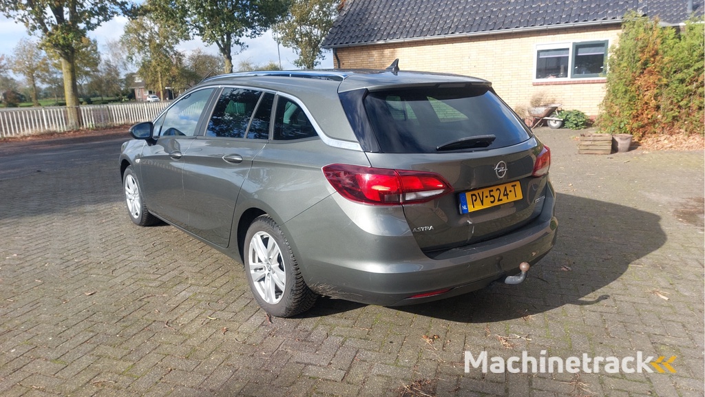 Opel Astra Sports Tourer 1.6 CDTI Business+ AIRCO BJ 2017