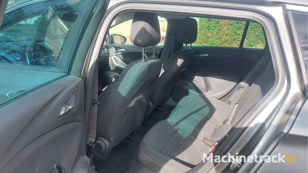 Opel Astra Sports Tourer 1.6 CDTI Business+ AIRCO BJ 2017