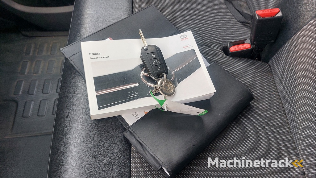 Toyota PROACE Compact 1.6 D-4D Cool Comfort AIRCO BJ 2018