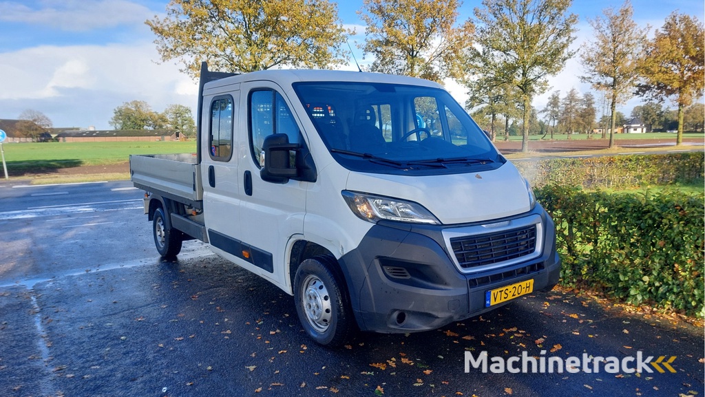 Peugeot Boxer 335 2.2 BlueHDi 140 L3 Pro DC AIRCO BJ 2020 motor defect