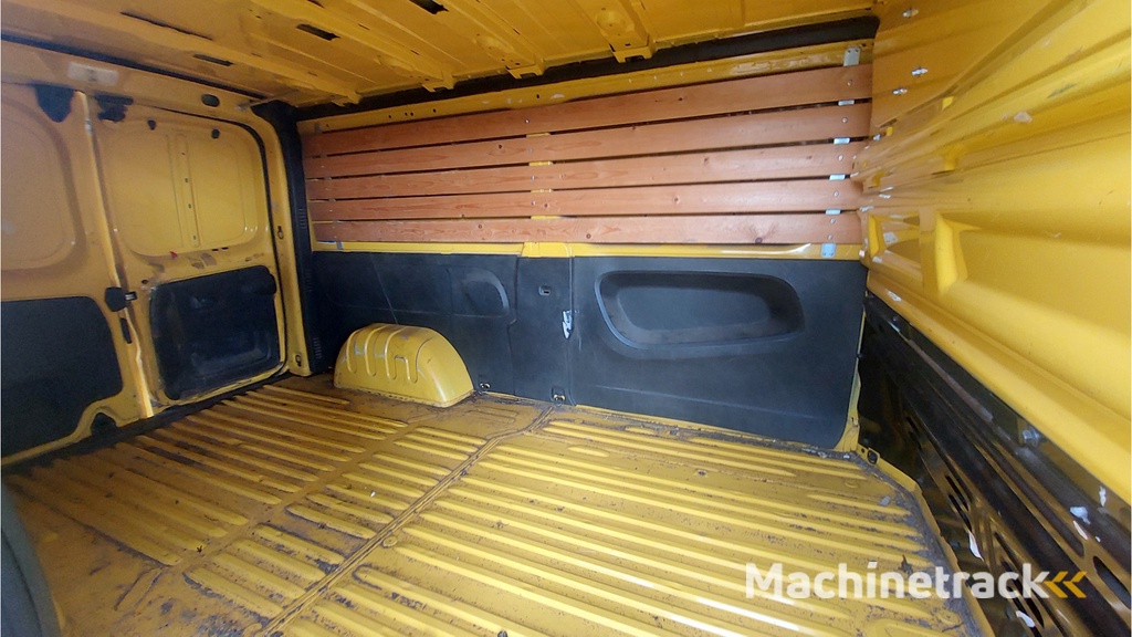 Renault Trafic 1.6 dCi T29 L2H1 Comfort Energy AIRCO BJ 2017