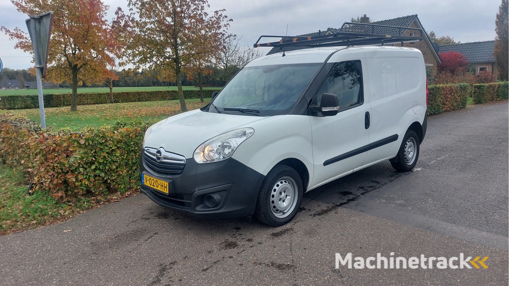 Opel Combo 1.3 CDTi L1H1 Edition AIRCO BJ 2017