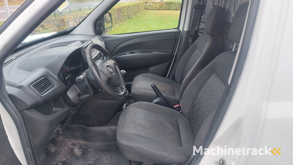Opel Combo 1.3 CDTi L1H1 Edition AIRCO BJ 2017