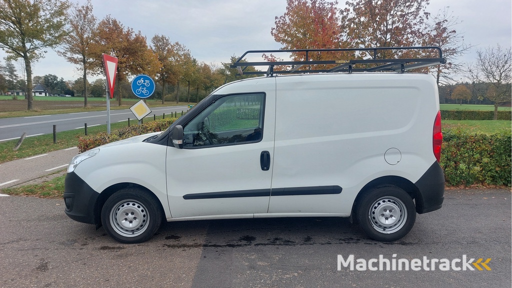 Opel Combo 1.3 CDTi L1H1 Edition AIRCO BJ 2017